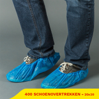 Aanbieding: HDPE schoenovertrek handmade Xstrong 8 g (15×41 cm, 20 zakken à 20 stuks) SHY00544