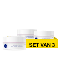 Nivea Aanbieding: Nivea Voedende Dagcrème SPF30 (3 verpakkingen - 50 ml)  SNI06139