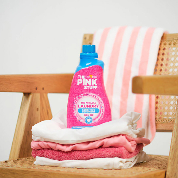 The Pink Stuff Vloeibaar Wasmiddel Sensitive Non-Bio 960 ml (32 wasbeurten)  SPI00015 - 2